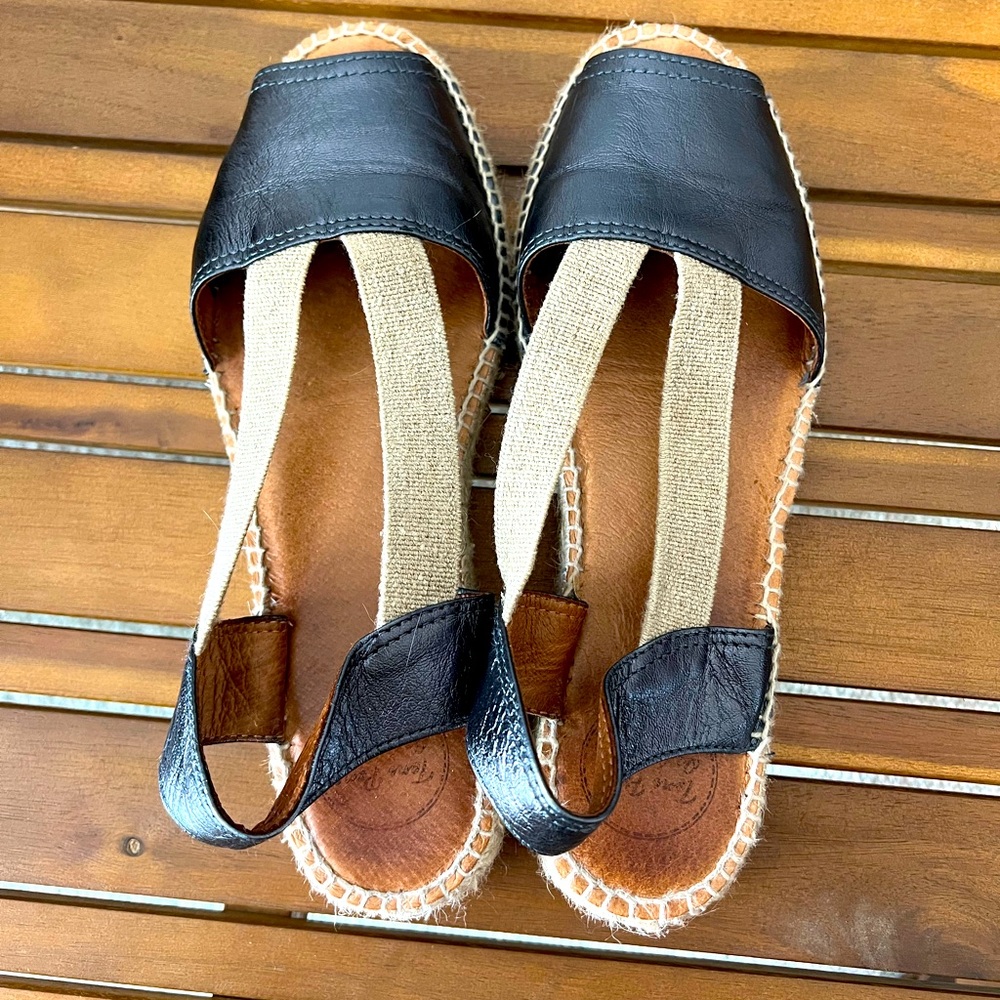 Toni Pons Espadrille Slingback Sandal. Tan & Black. Size 41. Made in Spain.